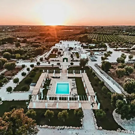 Masseria Ayroldi ファームステイ オストゥーニ