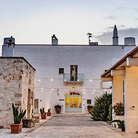Masseria Ayroldi Farm stay *